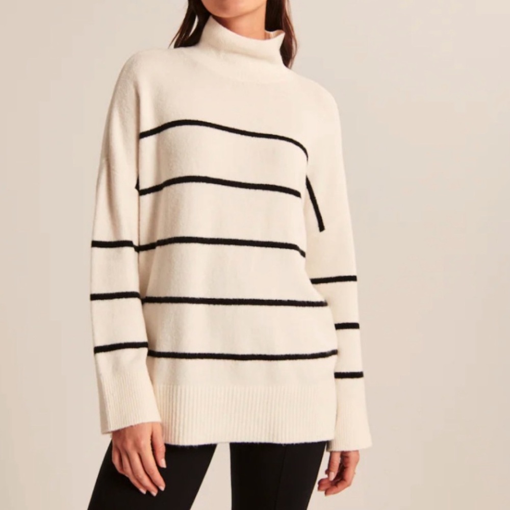 Abercrombie & Fitch Striped Turtleneck Pullover Sweater NWT Women’s Size Large